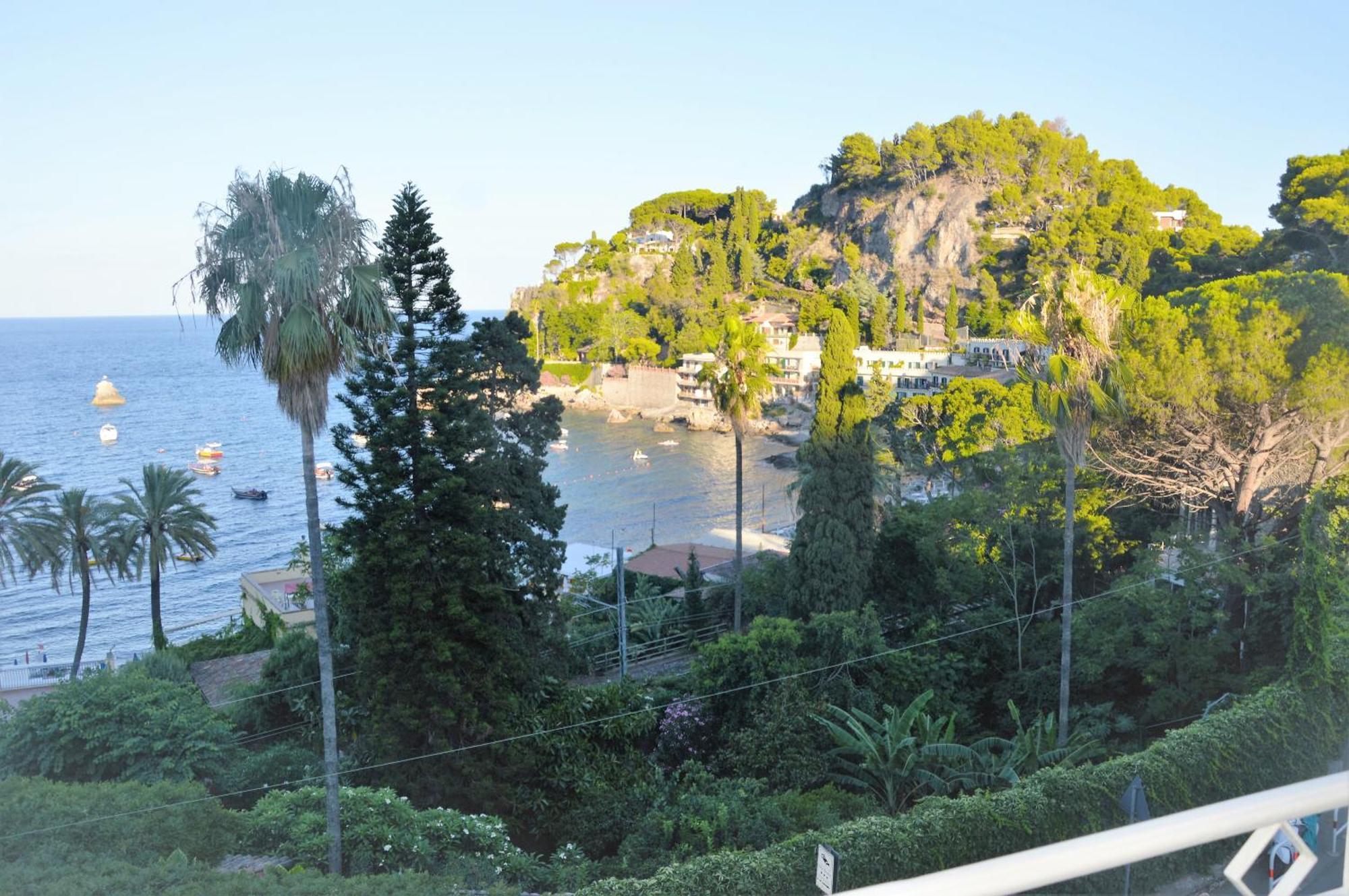 B&B A Due Passi Dal Mare Taormina Zewnętrze zdjęcie