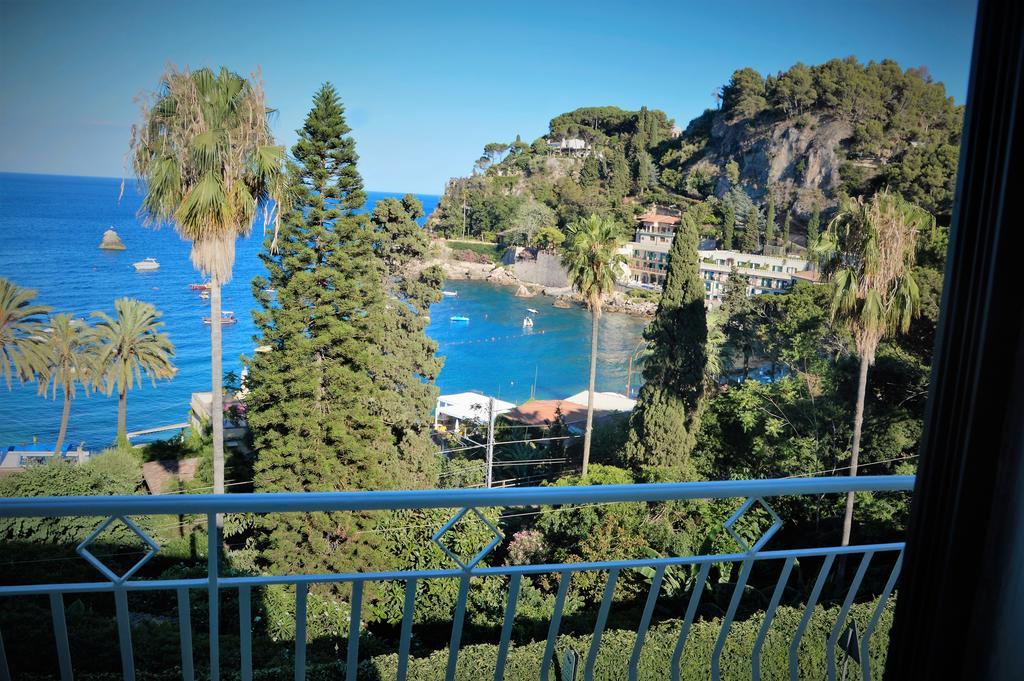 B&B A Due Passi Dal Mare Taormina Zewnętrze zdjęcie